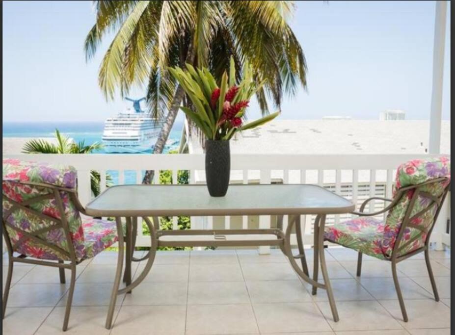 Ocho Rios 2 Bedroom Apartment/Flat Exterior foto